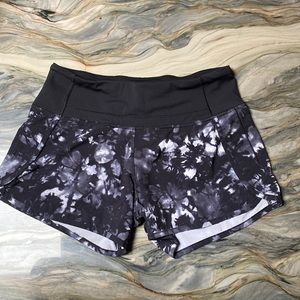 Lululemon Speed Up women’s athletic shorts size 4